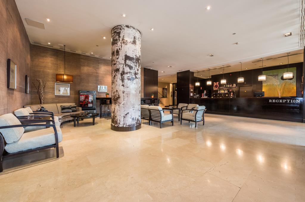 Hotel Mercader Madrid Eksteriør billede